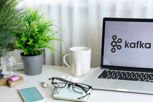 Apache Kafka: Creating Kafka topics